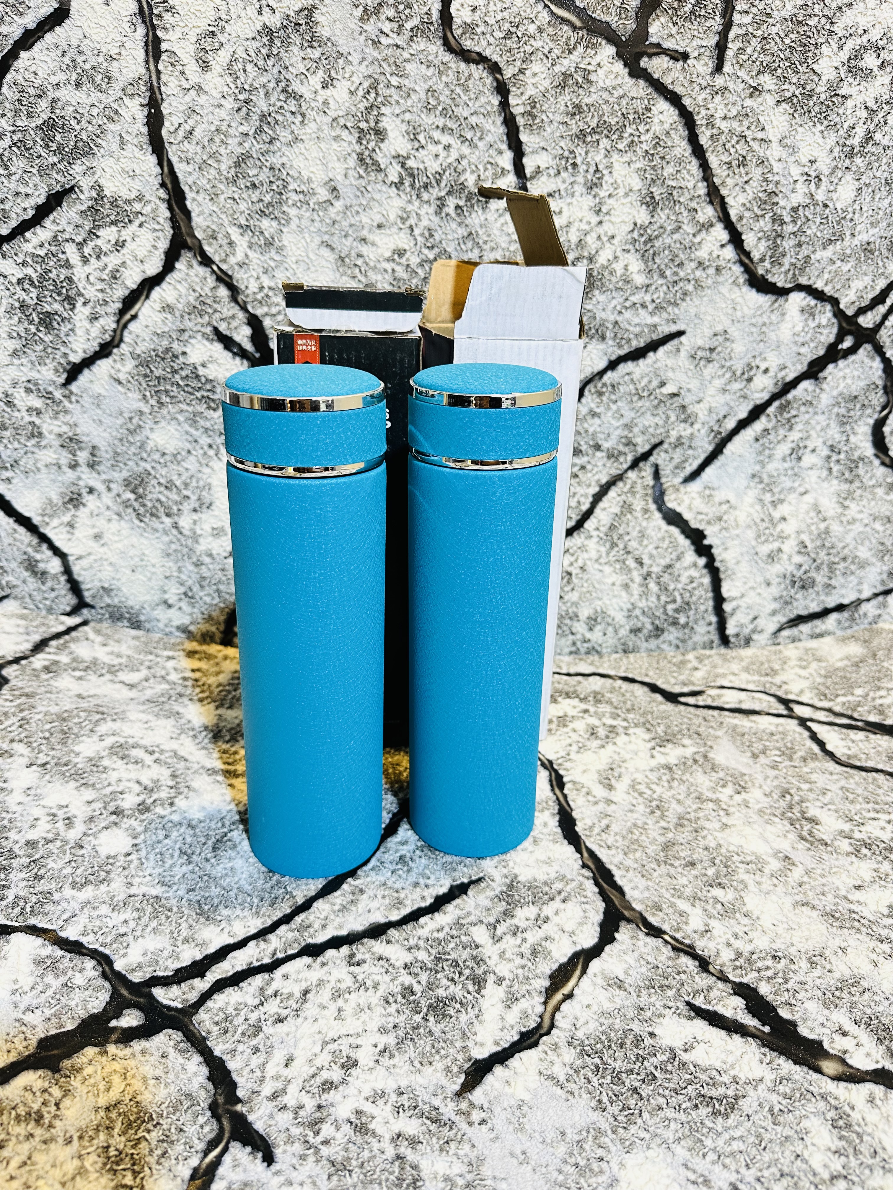 Teal insulated bottle 
